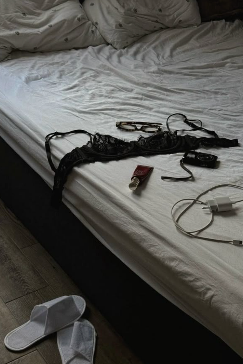 bralette kant op bed